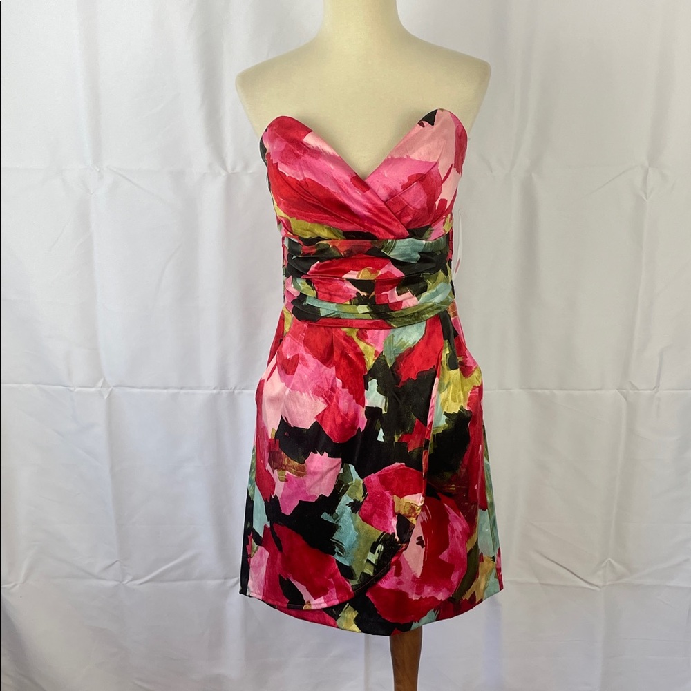 NWT Alyn Paige Strapless Floral Dress w/Pockets & Back Zipper - Size 7/8 Juniors